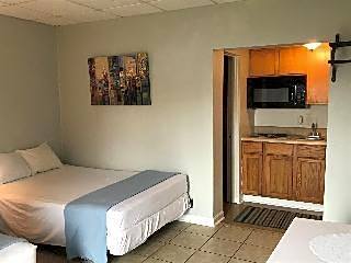 Nola-Goula Inn & Suites