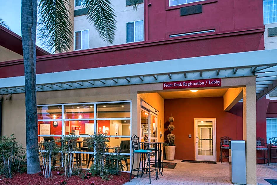 TownePlace Suites by Marriott Anaheim Maingate Near Angel Stadium