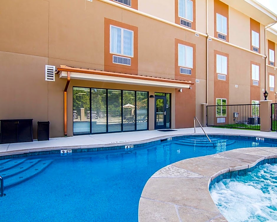 MainStay Suites Lufkin