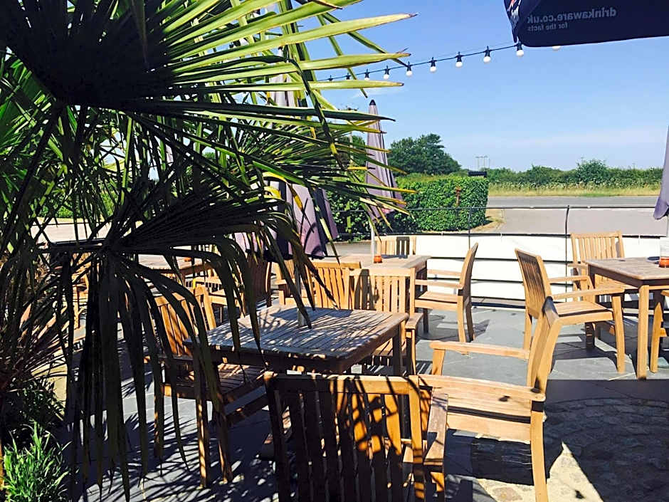 Sturdy`s Castle - Historic Coaching Inn near Blenheim Palace, Oxfordshire