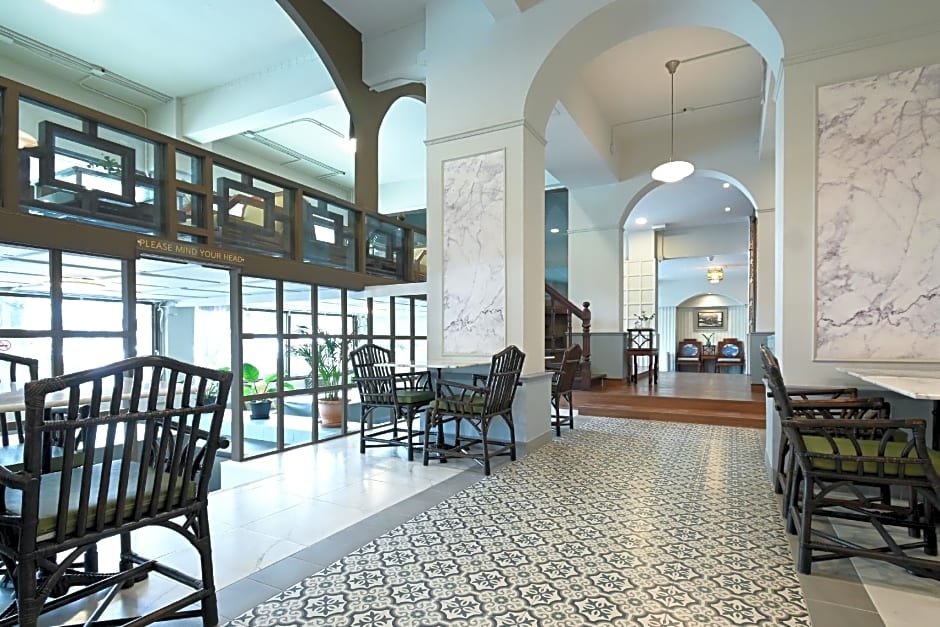 The Krungkasem Srikrung Hotel