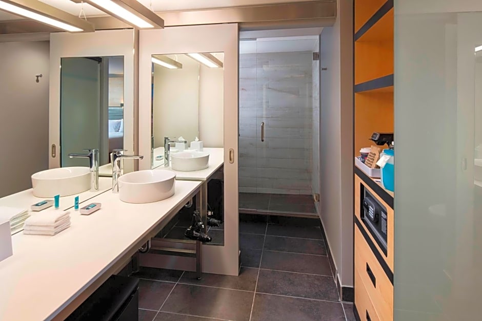 Aloft Coral Gables