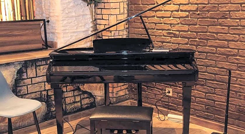 Hotel King David The Builder