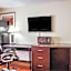 Rodeway Inn Macarthur Airport