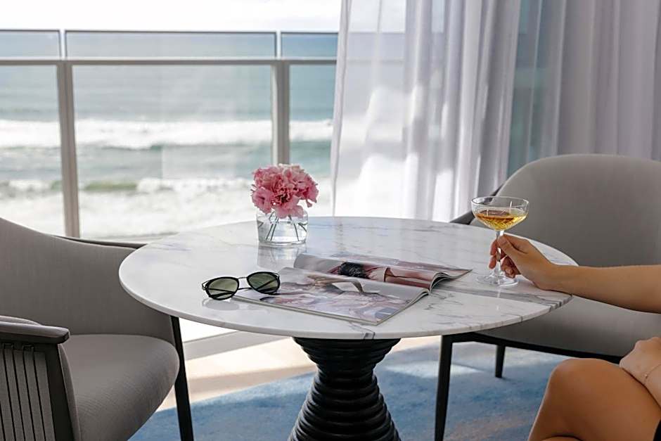 The Langham, Gold Coast and Jewel Residences