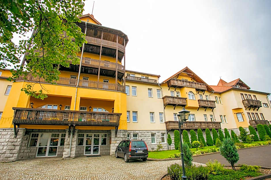 St Lukas Medical & SPA