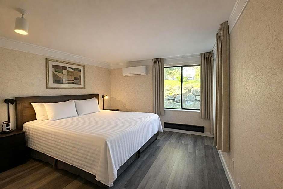 Friday Harbor Suites