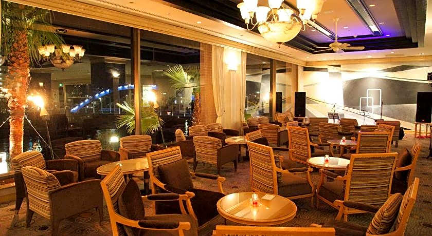 Numazu Riverside Hotel