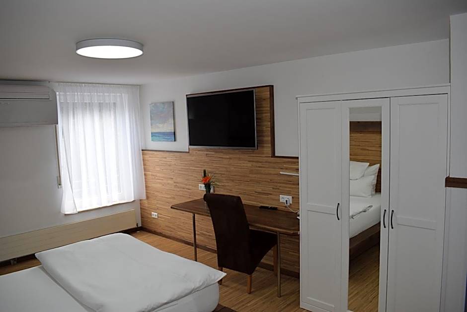 Apartments mit Klimaanlage am Neckarufer, Schöne Aussicht