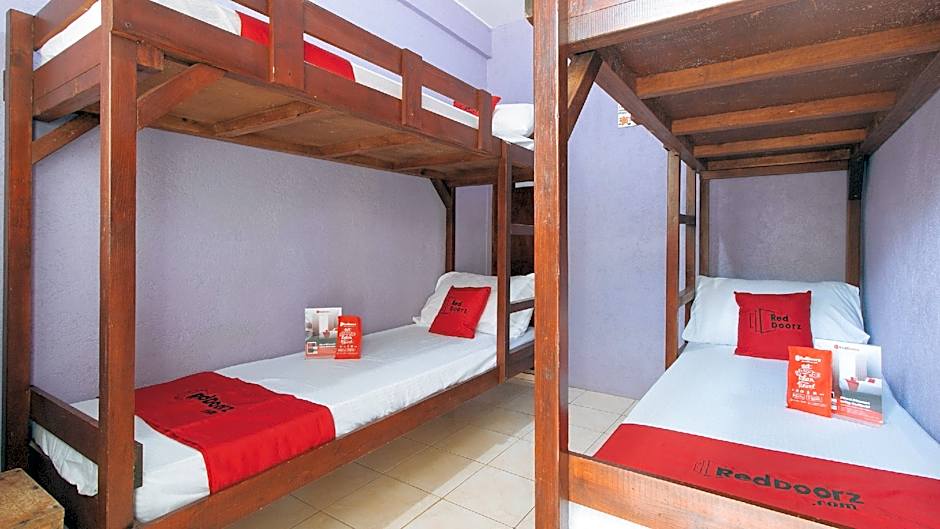 RedDoorz @ SCJS INN Buug Sibugay