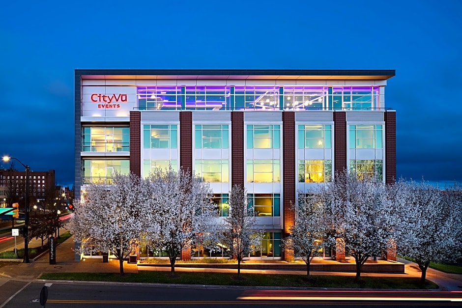 CityFlatsHotel Holland, Tapestry Collection by Hilton