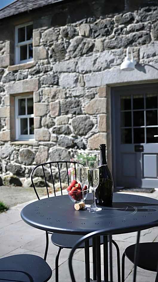 The Lodges @ Barra Castle