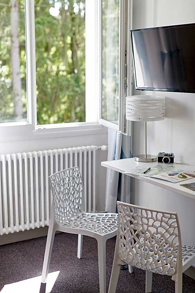 Hotel De La Pommeraie