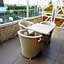Goldberry Suites & Hotel Mactan