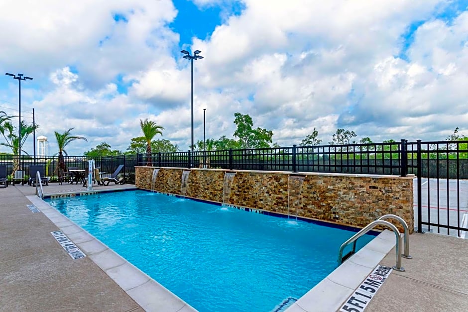 Comfort Inn & Suites