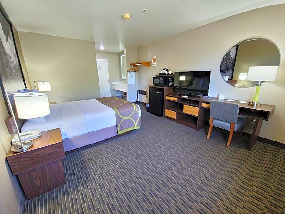 Super 8 by Wyndham Wickenburg AZ