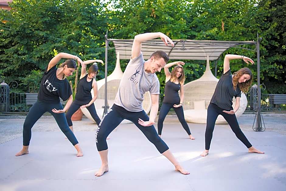 Ambasciatori Place Hotel