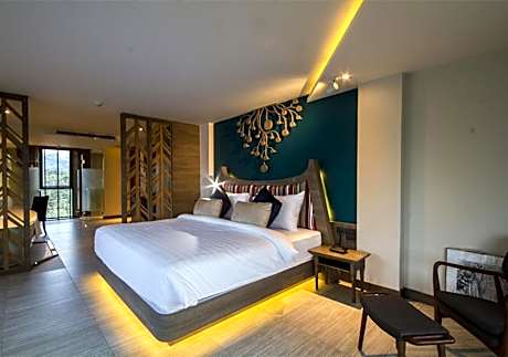 Corner Suite