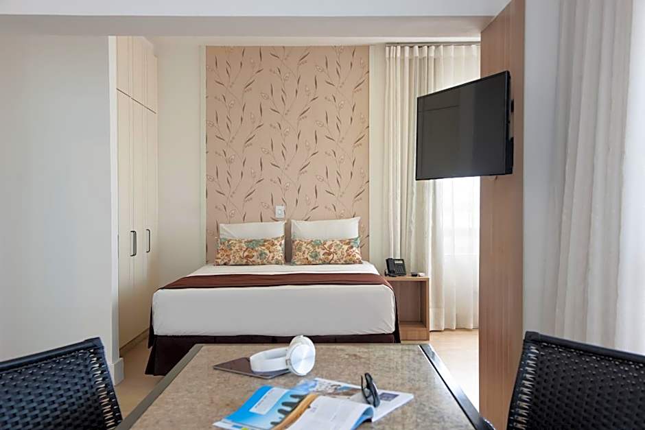 Slaviero Essential La Residence Vitoria