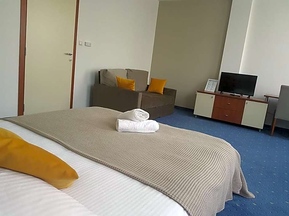 Hotel CITY