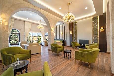Uchisar Kaya Otel