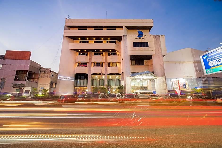 OYO 1735 Adika Bahtera Hotel