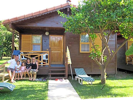 Baris Pension & Bungalows