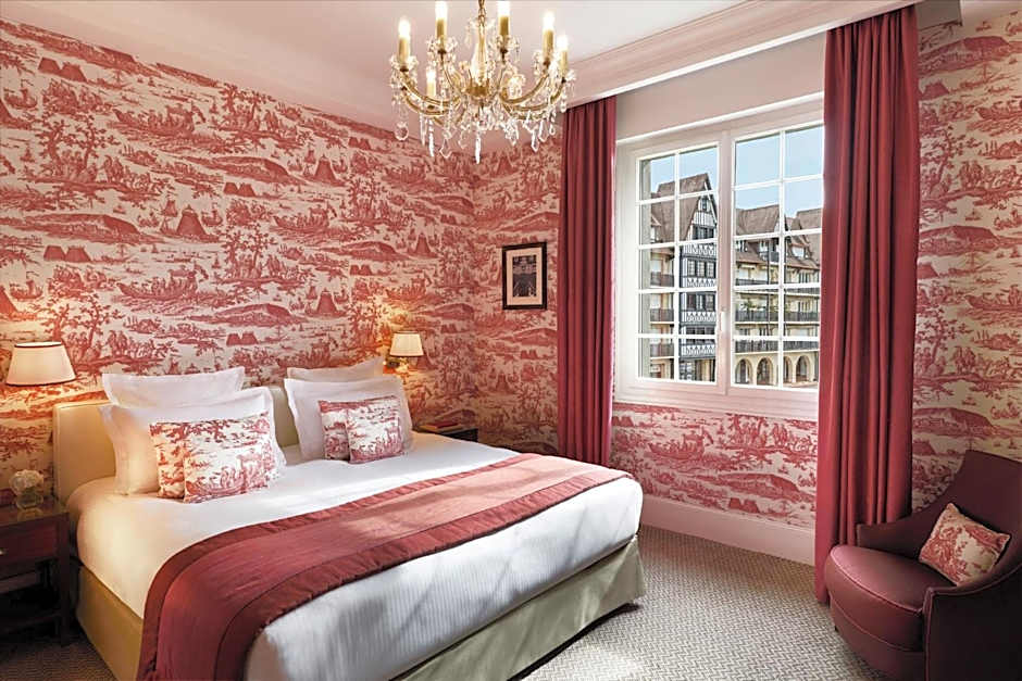 Hotel Barriere Le Normandy