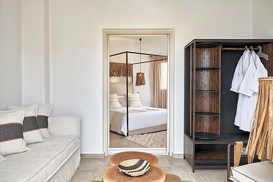 Volcano Luxury Suites Milos - Adults Only