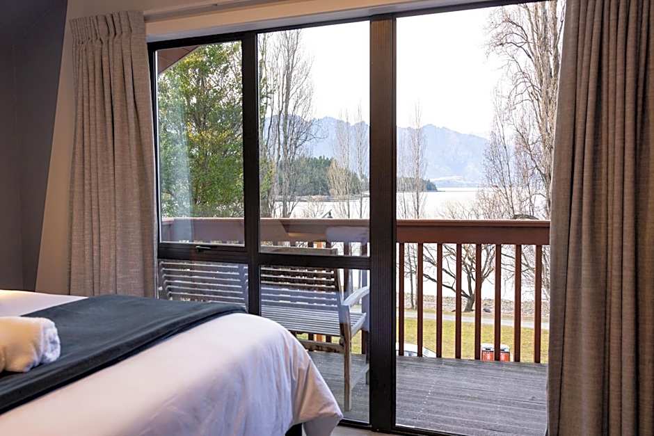 Haka House Queenstown Lakefront
