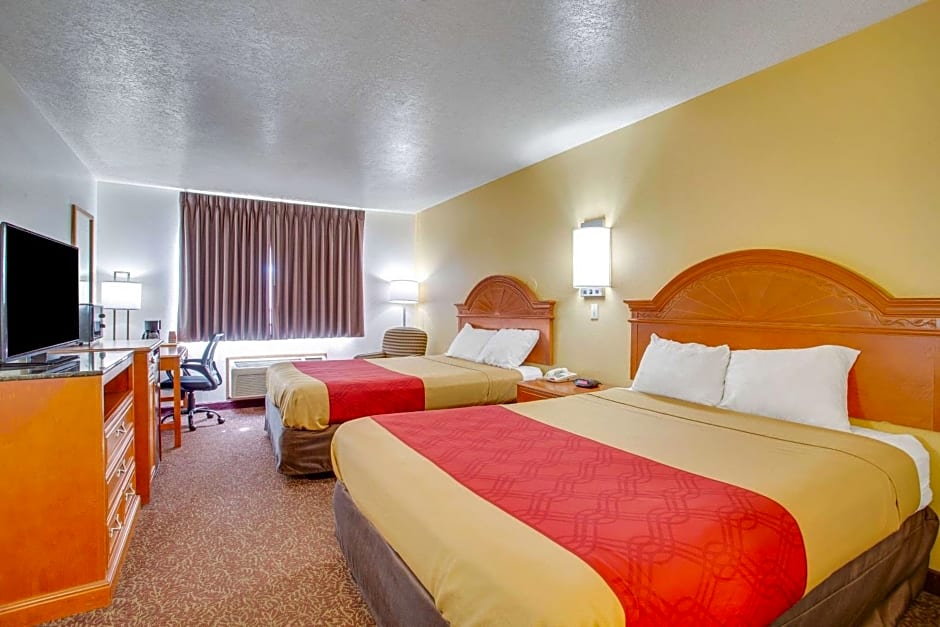 Econo Loge Inn & Suites Albuquerque East I-40 Eubank Exit