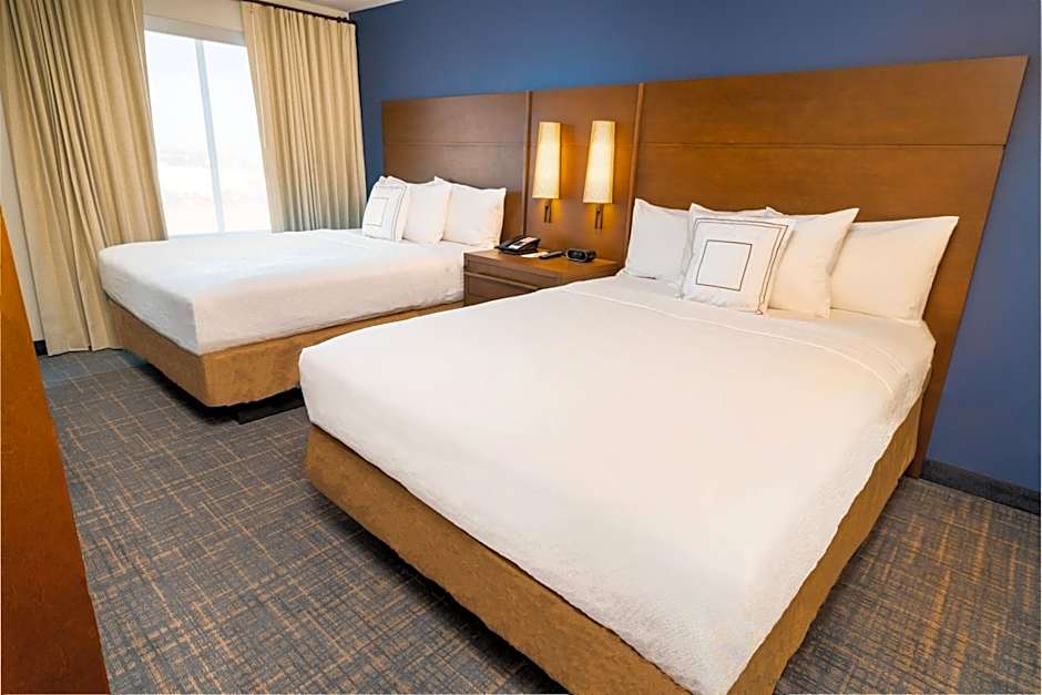 Photo 1 of 5 of 1 Bedroom 2 Queen Beds with Sofabed Suite