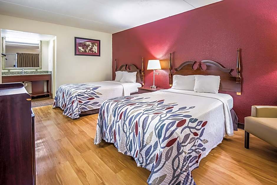 Red Roof Inn Caryville