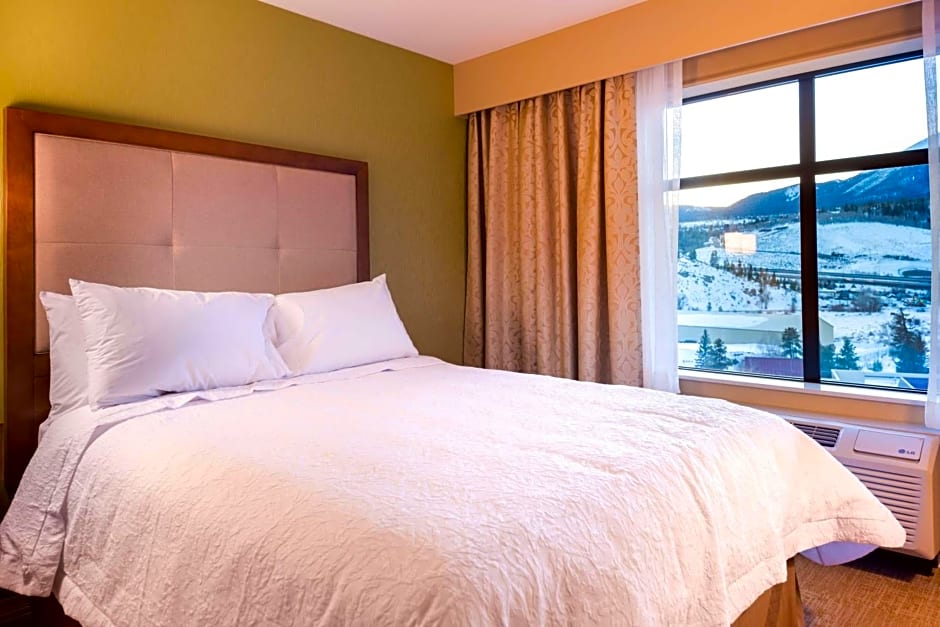 Hampton Inn By Hilton and Suites Silverthorne CO