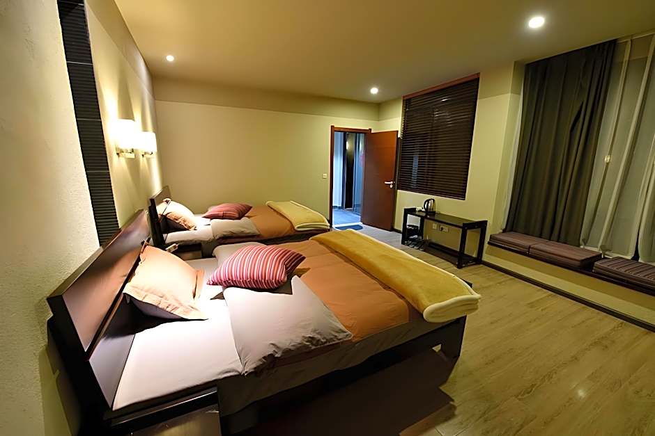 Foto 1 daripada 16 — 1 Twin Bed