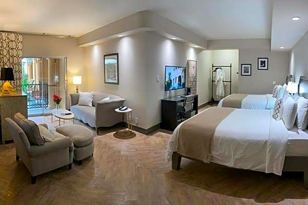 Hollywood Hotel