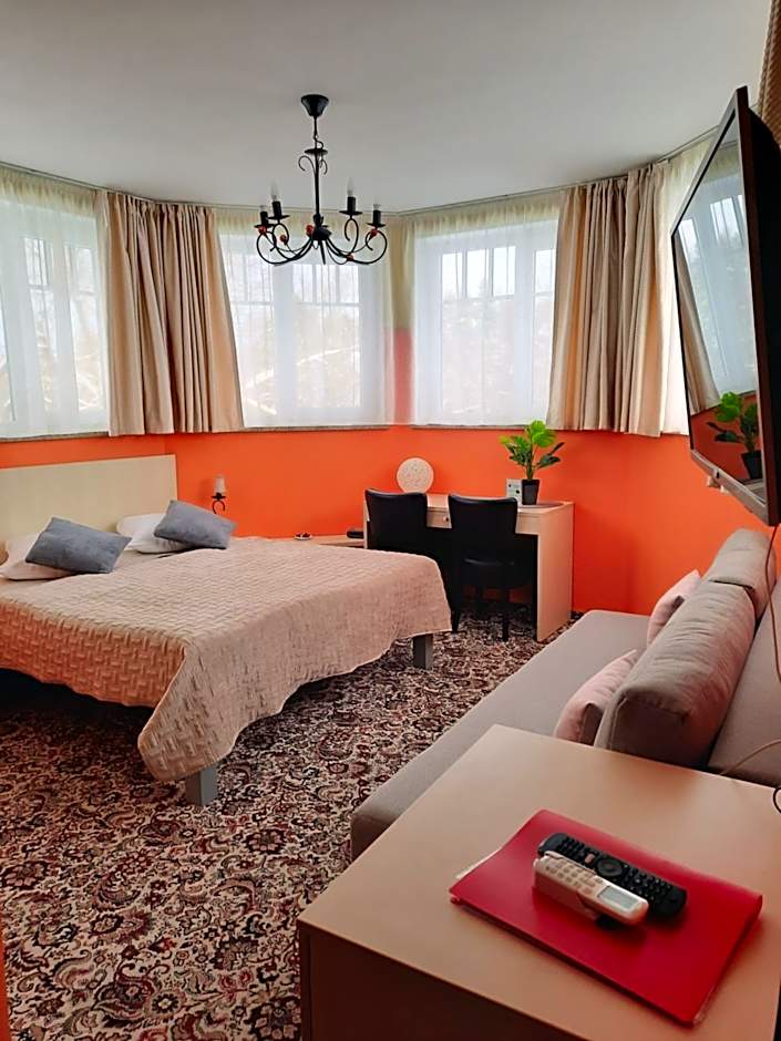 Hotel Pils with Self-Check in