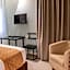New Ambassador Hotel