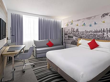 Superior Room with 1 Queen size bed + convertible sofa