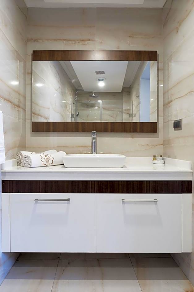 Delight Deluxe Aparts