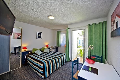 Double Room with Kitchenette