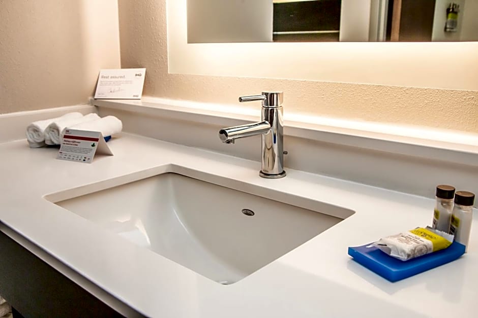 Holiday Inn Express Allentown North By IHG