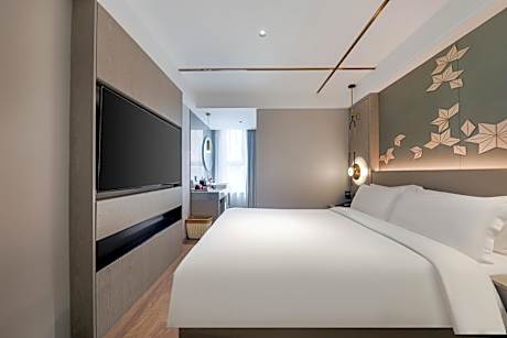 Tranquil Smart King Room