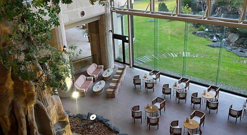 Yakushima Iwasaki Hotel