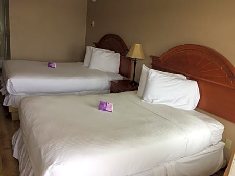 Queen Room with Two Queen Beds - Non-Smoking