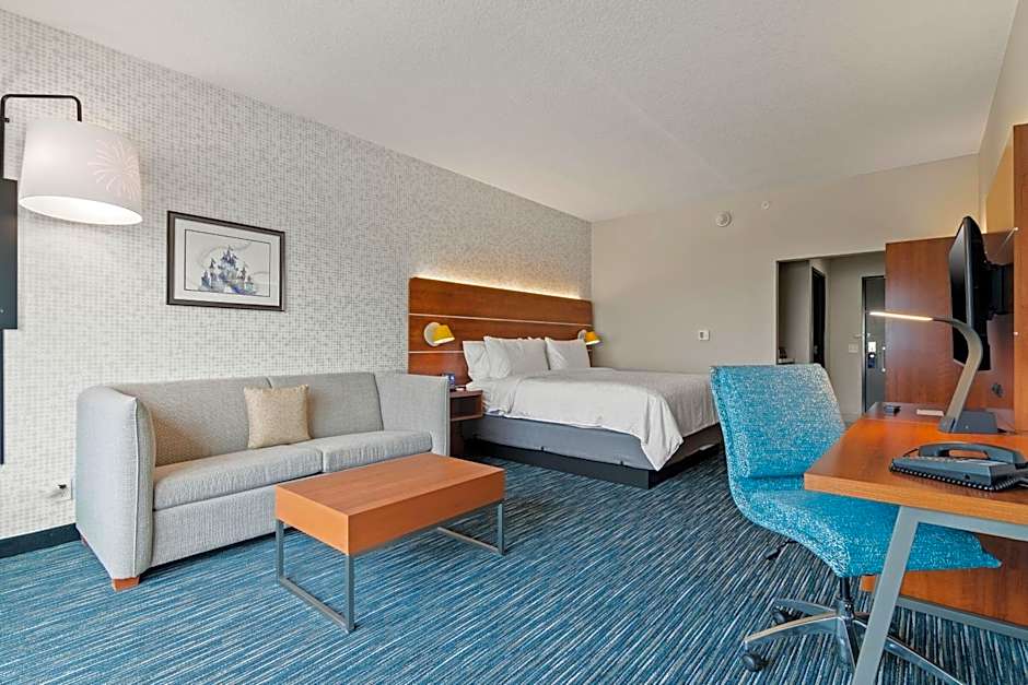 Holiday Inn Express Orlando - Lake Buena Vista Area By IHG
