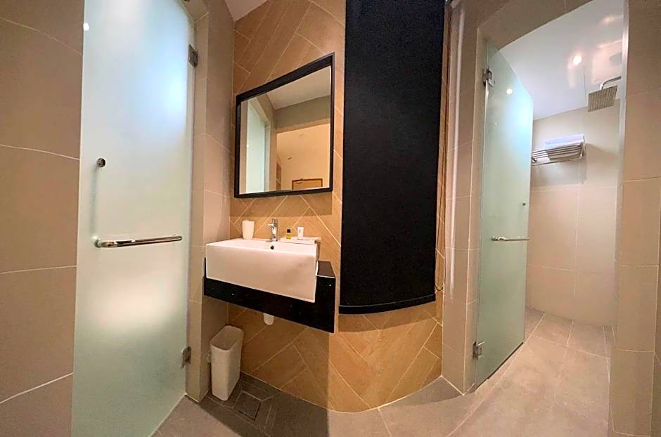 MIYABI HOTEL PERMAS