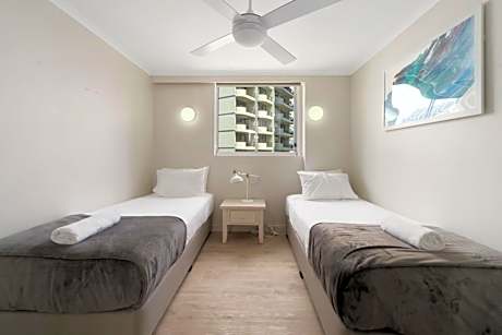 Two Bedroom Superior Ocean View Apartment