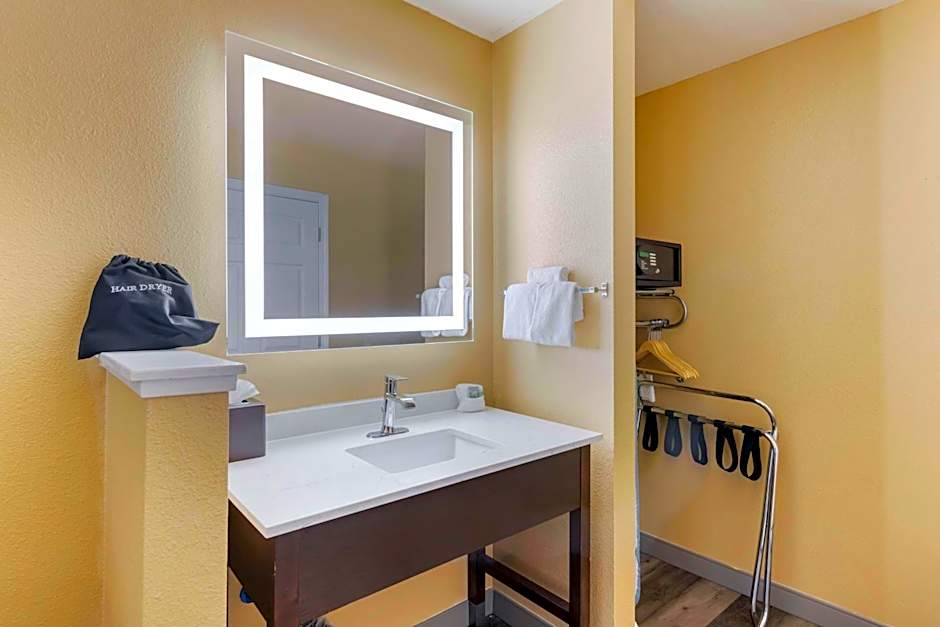 Best Western Fallon Inn & Suites