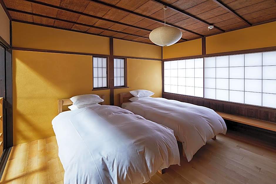Marukyo Gakurinan